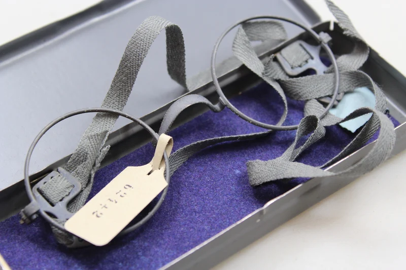 MaskenBrille