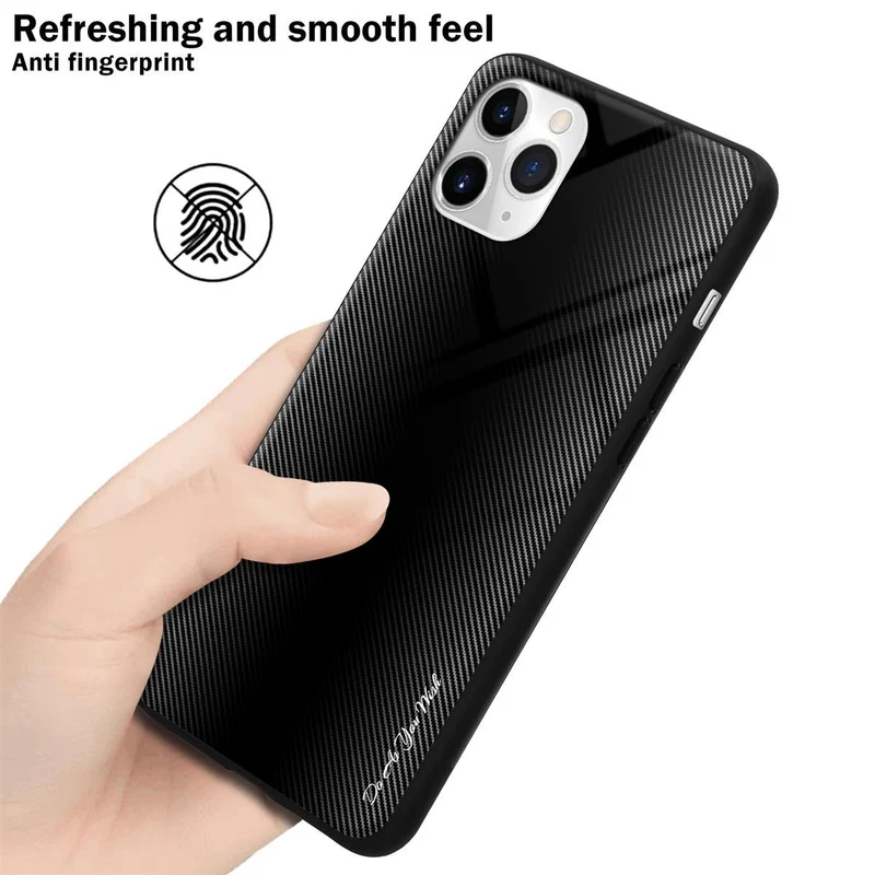 Cadorabo Hülle kompatibel mit Apple iPhone 11 PRO MAX - Streifen Optik Schutzhülle aus Tempered Glas und TPU Silikon