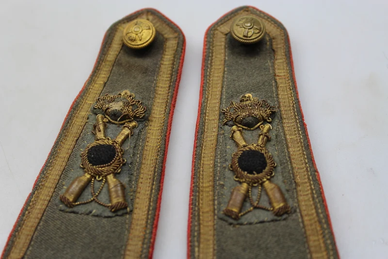Paar Schulterpolster M.34 Senior Officer