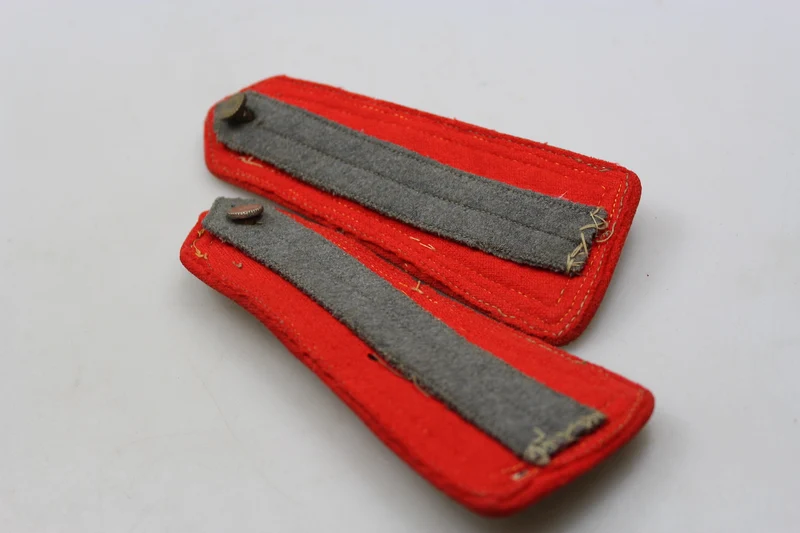 Paar Schulterpolster M.34 Senior Officer