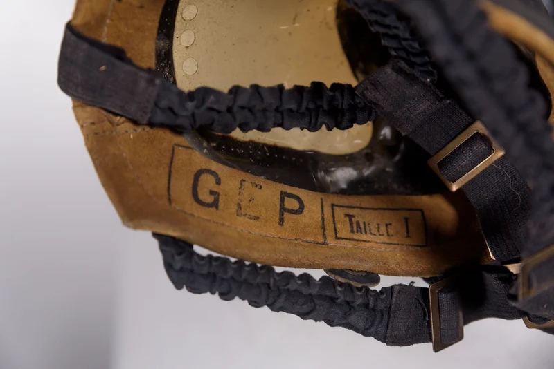 Französische Gasmaske aus dem 2. Weltkrieg
