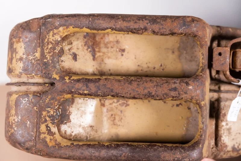 Englischer gelber Panzer aus dem 2. Weltkrieg