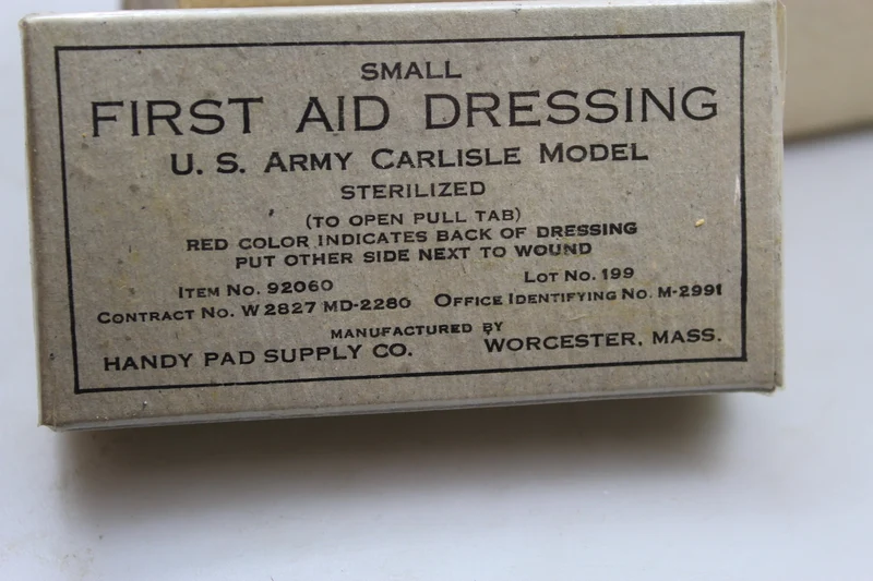 Box 10 Erste-Hilfe-Pakete der US-Armee aus dem 2. Weltkrieg