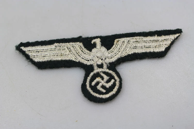 M.36 Heerbrustadler