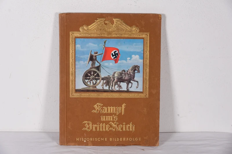 Stickeralbum „Kampf um's Drittes Reich“.