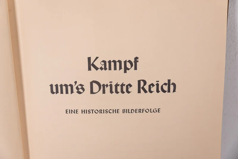 Stickeralbum „Kampf um's Drittes Reich“.