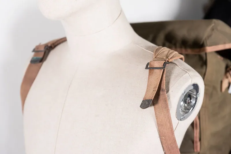 US Army WW2 Radio Rucksack