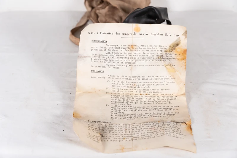 Belgische Gasmaske aus dem 2. Weltkrieg