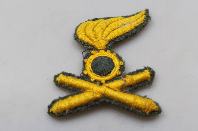 REI-Truppenartillerie-Fries