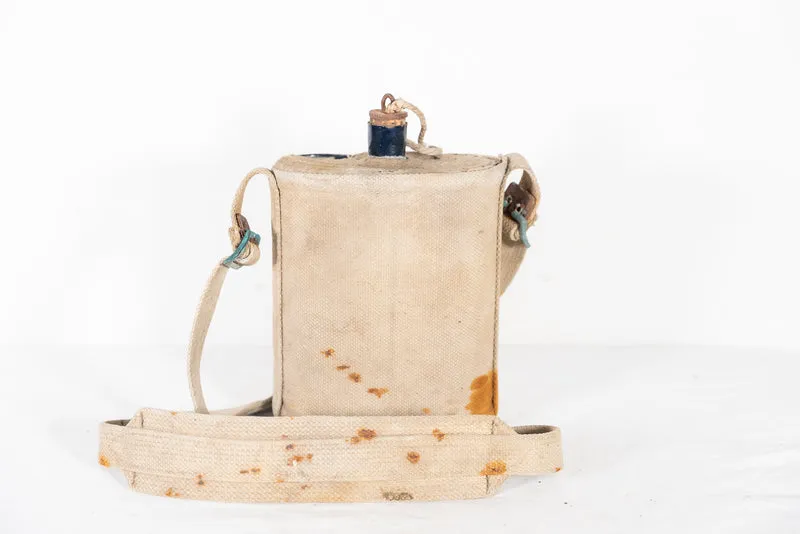 Englische Wasserflasche aus dem 2. Weltkrieg