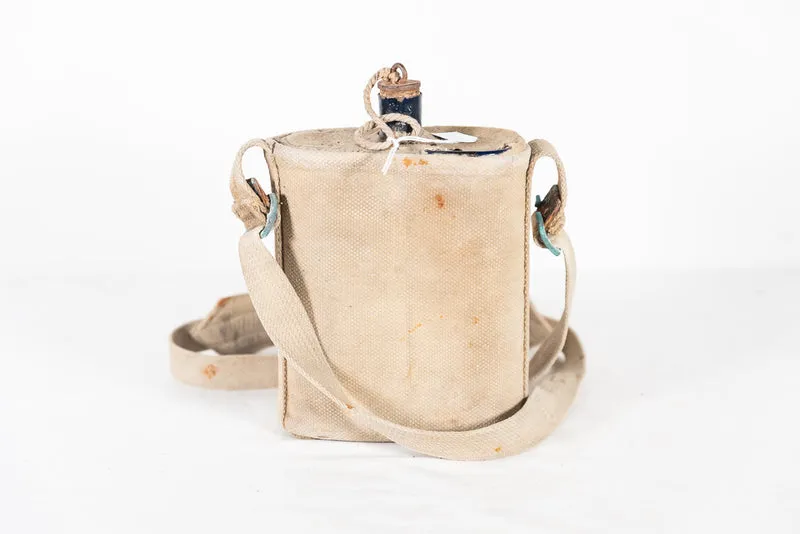 Englische Wasserflasche aus dem 2. Weltkrieg