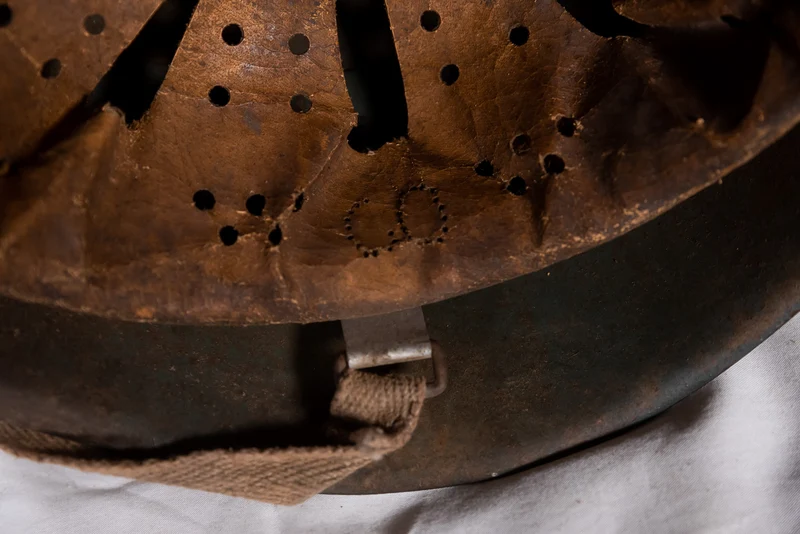 M.33 4-Loch-WW2-Helm