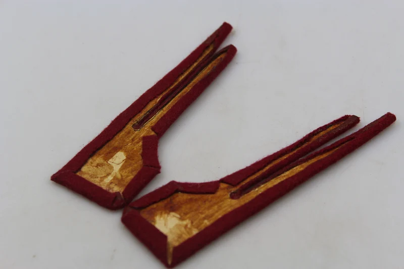 Nachbau der Bersagliere-Insignien aus dem 1. Weltkrieg