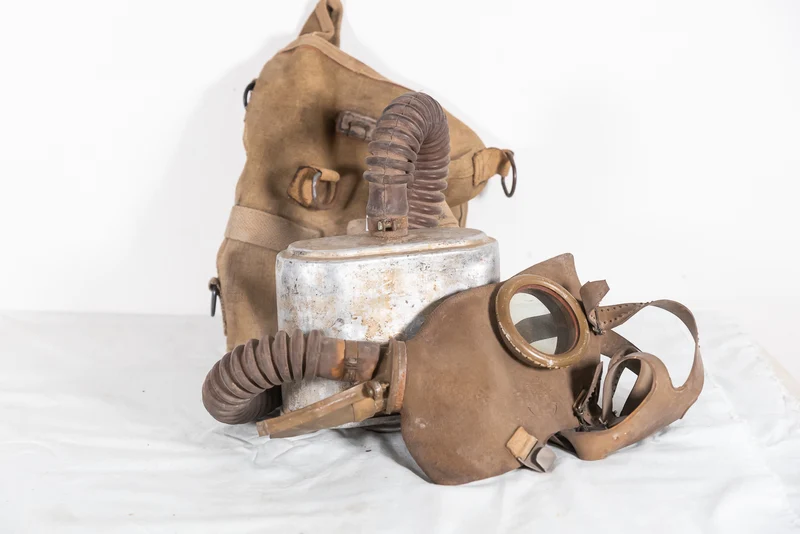 Belgische Gasmaske aus dem 2. Weltkrieg
