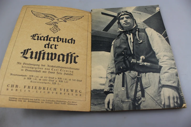 "Liederbuches der Luftwaffe" Luftwaffenlieder