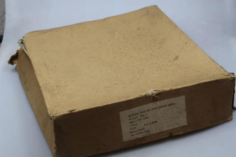 Kriegshilfe Knopfkasten 1943