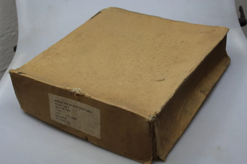 Kriegshilfe Knopfkasten 1943