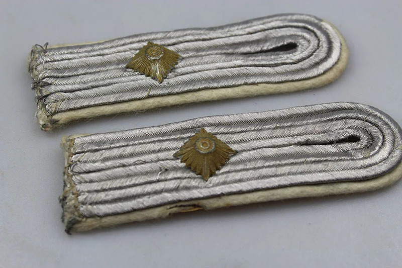 Schulterklappen Leutnant Heer WW2