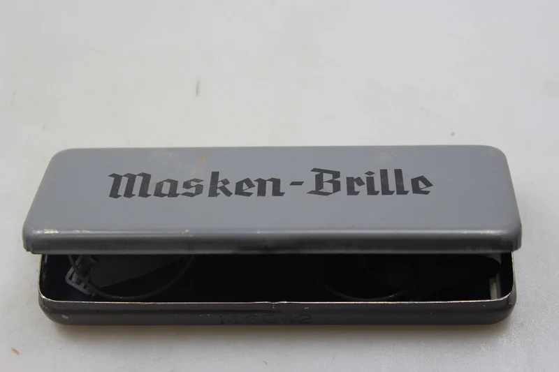 MaskenBrille