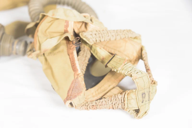 Französische Gasmaske aus dem 2. Weltkrieg
