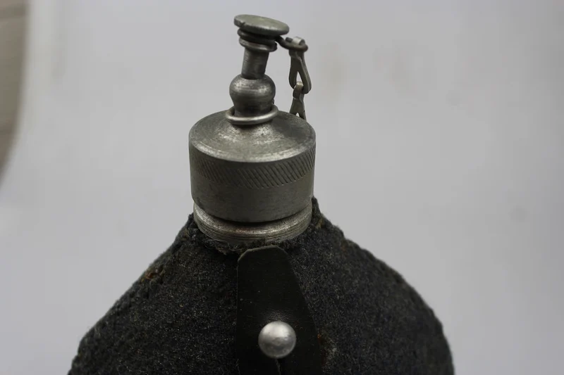 M.27 RA WW 2 Wasserflasche
