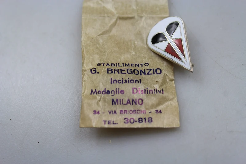 Emaillenadel XNUMX. Fallschirmkorps in Italien
