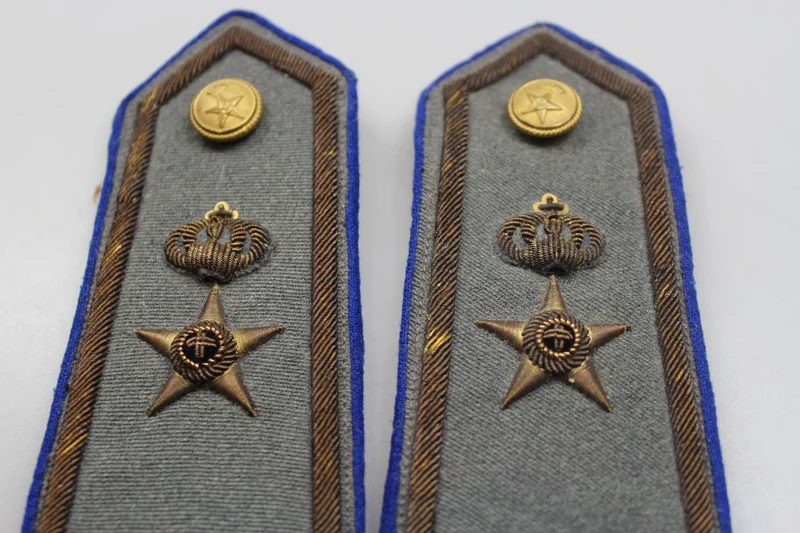 Paar M.34 REI Survival Officer Schulterpolster