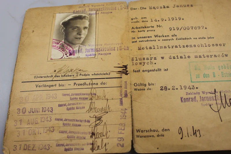 Ausweisdokument eines polnischen Staatsbürgers aus dem 2. Weltkrieg