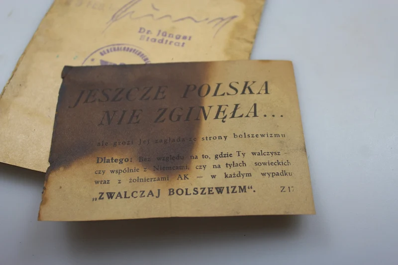Ausweisdokument eines polnischen Staatsbürgers aus dem 2. Weltkrieg