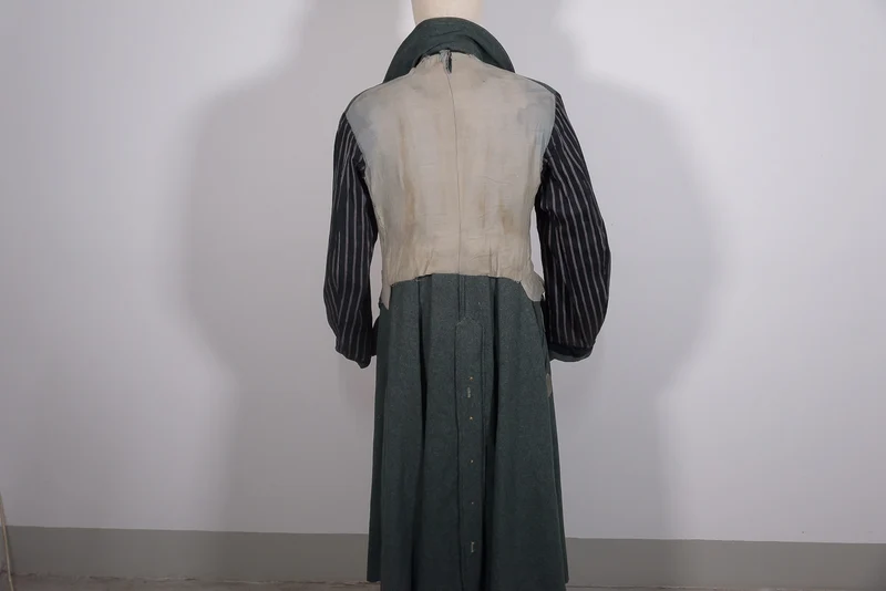 Offizieller M.40-Mantel von REI aus dem 2. Weltkrieg