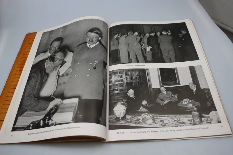 „Hitler befreite das Sudetenland“ H. Hoffman