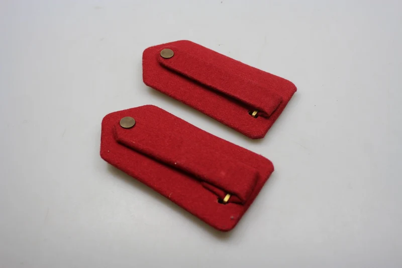M.34-Schulterpolster mit WW2-Goldplatte