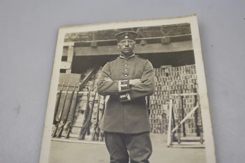 Postkartengroßes Foto aus dem Ersten Weltkrieg