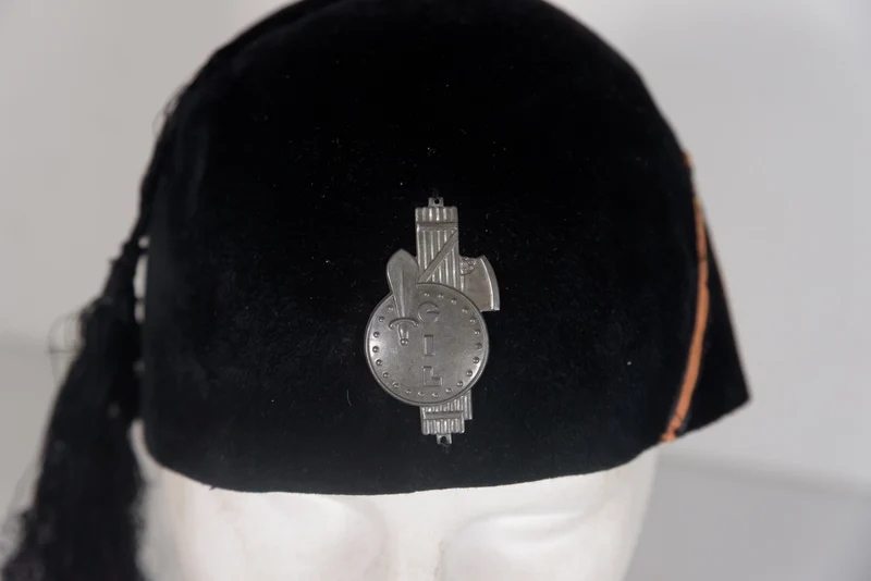 Fez Avantgarde Selected GIL