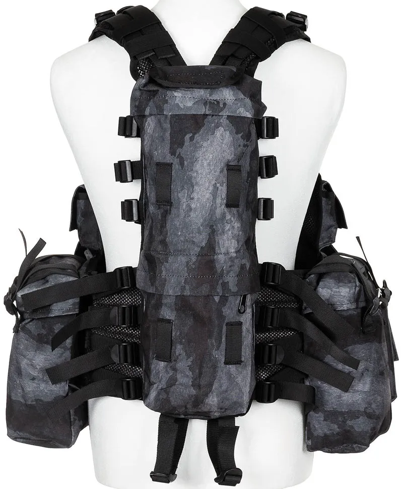 Tactical Weste, div. Taschen