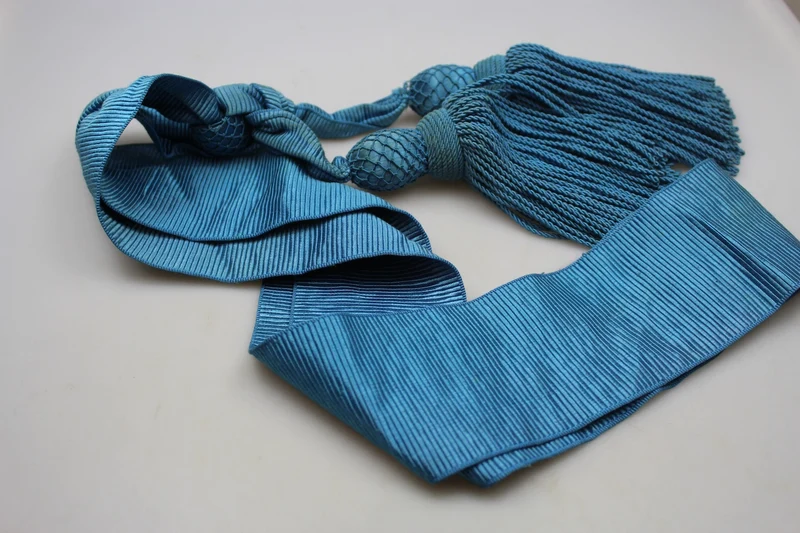 Blaue Schärpe für REI-Offizier