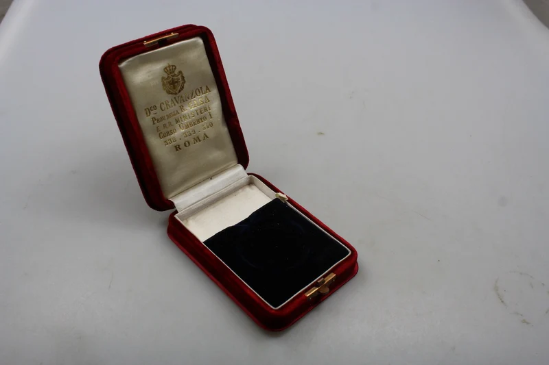 Präsentationsbox für das Ritterkreuz „Krone von Italien“