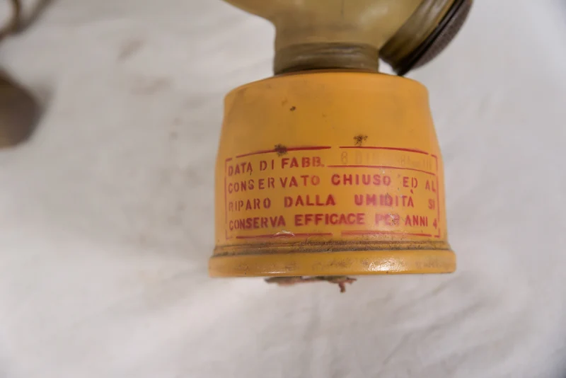 Pirelli 35 -REI WW 2 Gasmaske