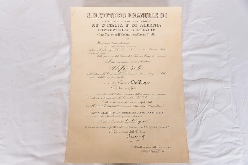 Ernennungsurkunde zum Offizier des Ordens der Krone von Italien