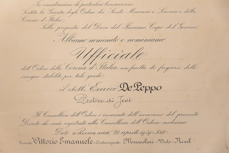 Ernennungsurkunde zum Offizier des Ordens der Krone von Italien