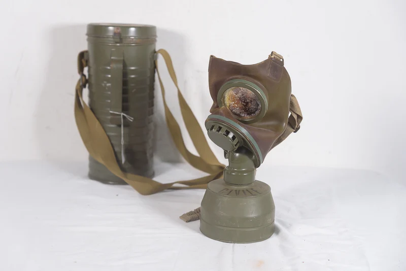 Zivile Gasmasken – Italien, 30er/40er Jahre