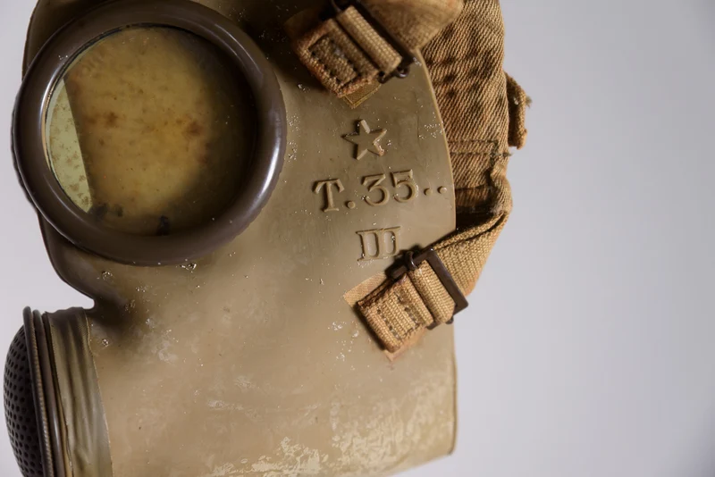 Gasmaske T.35 Größe III -REI WW 2