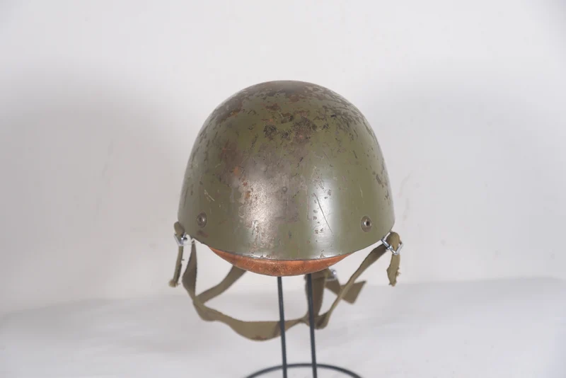 M.42/60 Helm für Fallschirmjäger der italienischen Armee