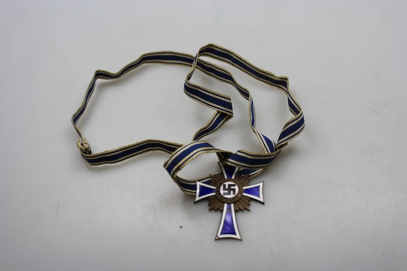 Mutterkreuz 3. Klasse „Bronze“
