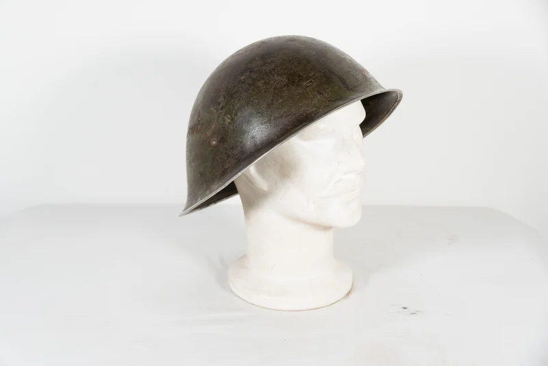 Britische Helmschale Mk III