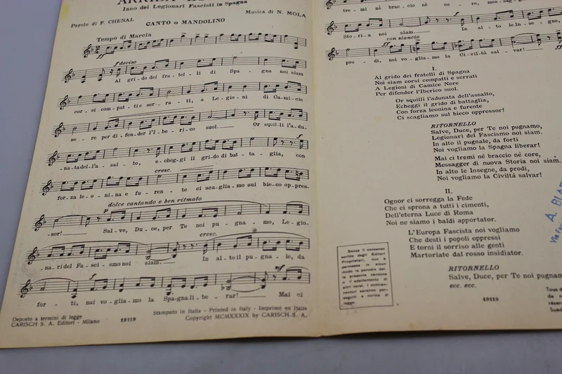 "Arriba Espana" - Hymne der faschistischen Legionäre in Spanien