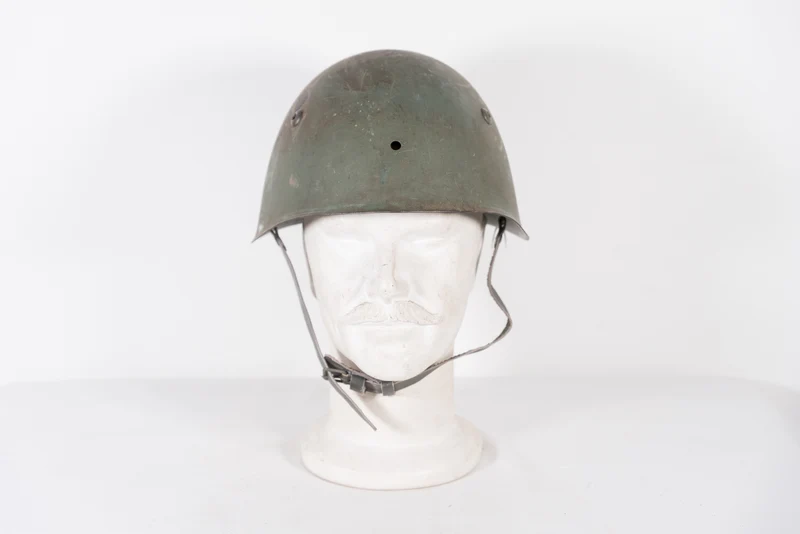 M.33 4-Loch-WW2-Helm