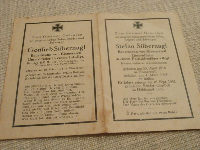 Sterbebilder zwei Brüder, ein Fallschirmjäger, der am 4 in Italien starb