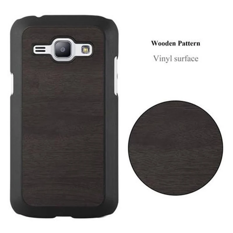 Cadorabo Hülle kompatibel mit Samsung Galaxy J1 2015 Hard Case Schutzhülle in Holz Optik gegen Kratzer und Stöße