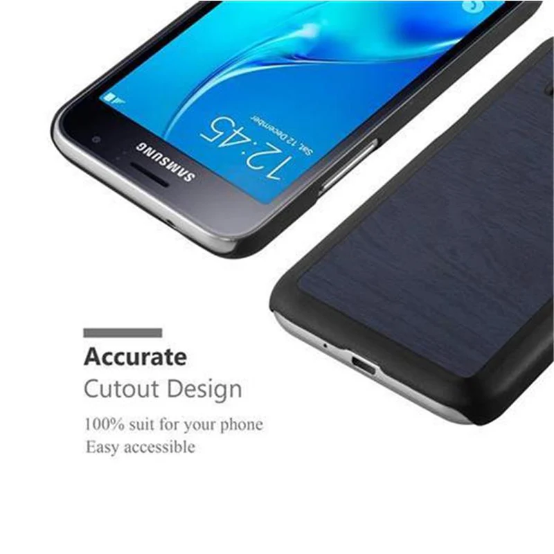 Cadorabo Hülle kompatibel mit Samsung Galaxy J1 2016 Hard Case Schutzhülle in Holz Optik gegen Kratzer und Stöße